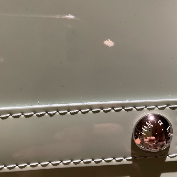 Authentic Louis Vuitton Alma PM Electric EPI Amand - Picture 3 of 11